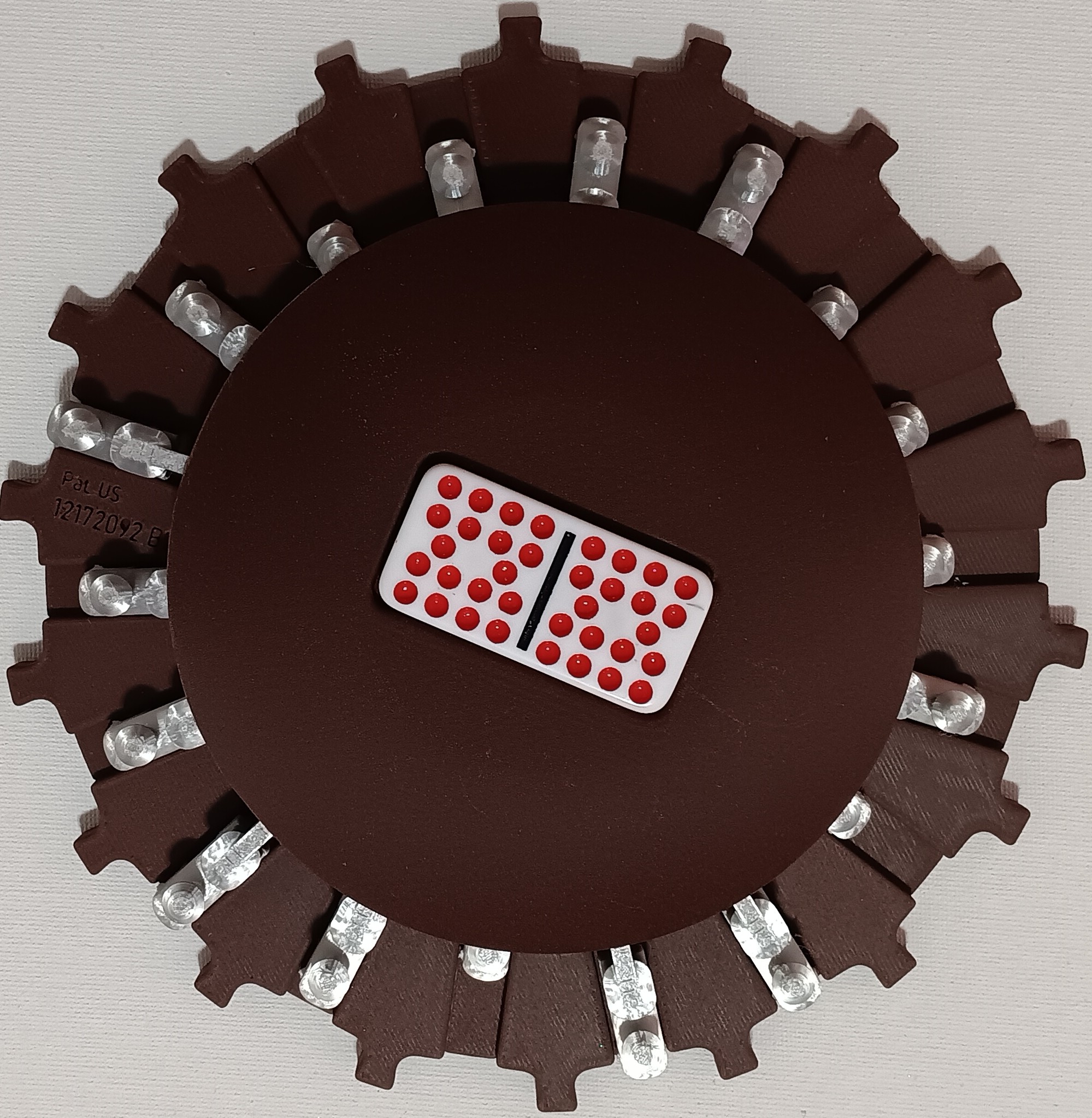 Silver Trains on Galaxy Board 18 domino slots
